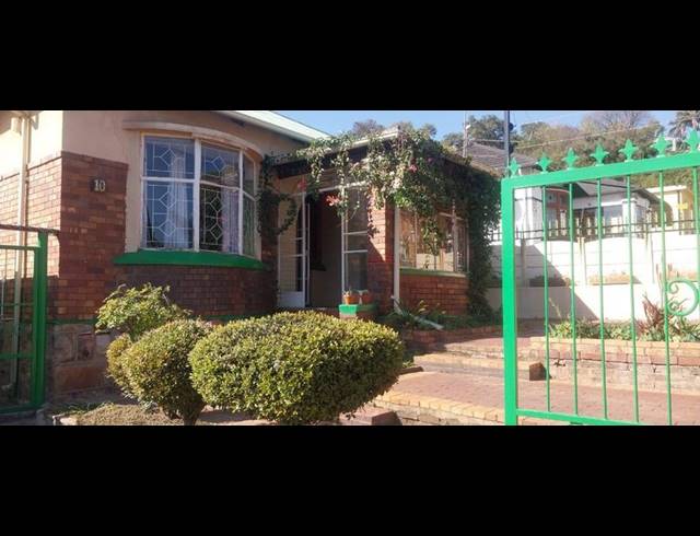 3 BEDROOM HOUSE FOR SALE IN KENSINGTON